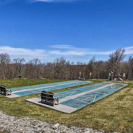 Beech Mountain Resort Condo With Pool Access And Views Eksteriør billede