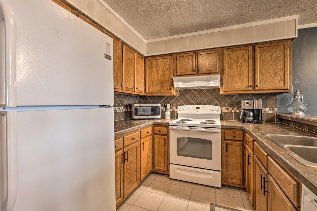 Beech Mountain Resort Condo With Pool Access And Views Eksteriør billede
