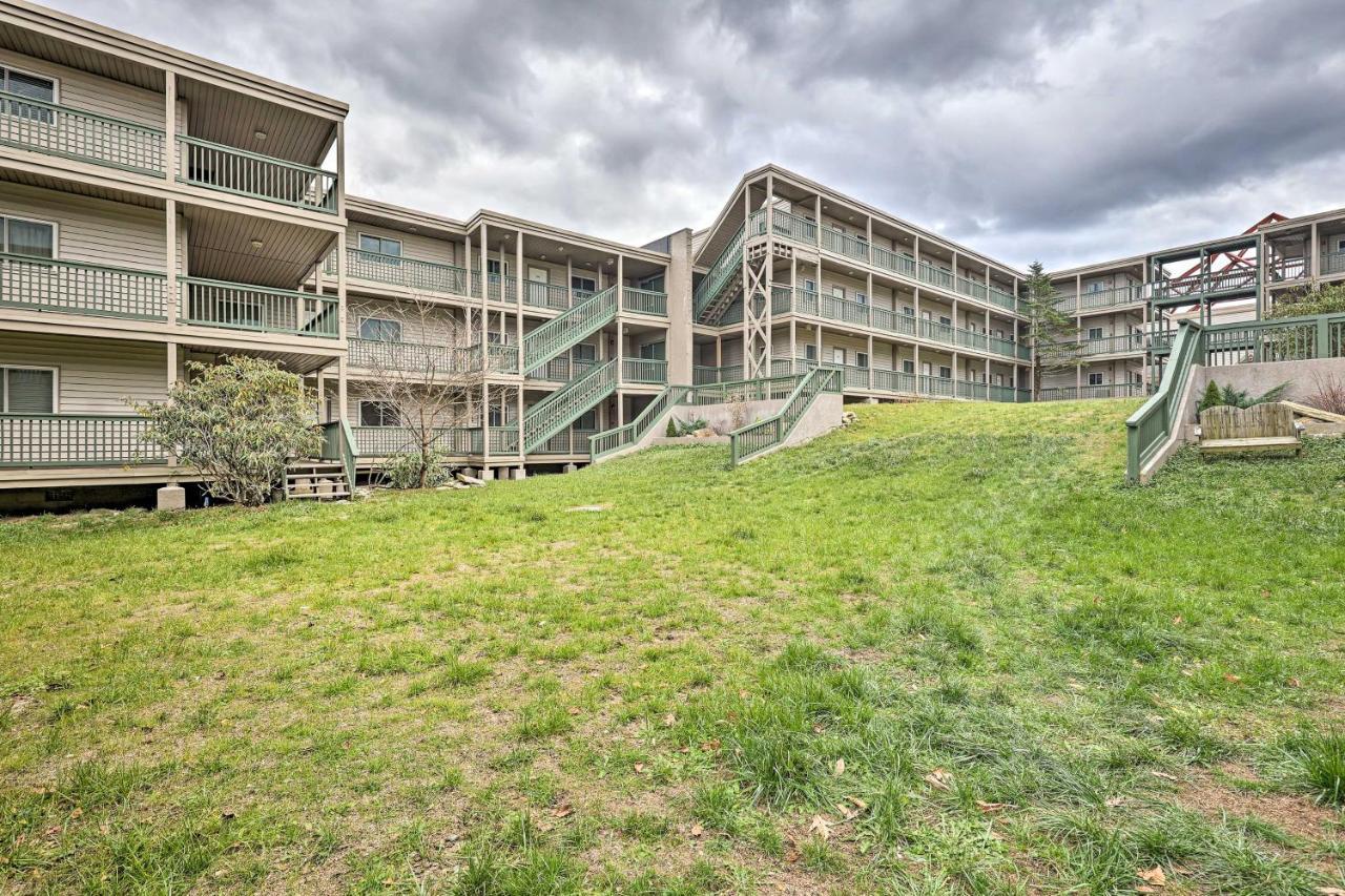 Beech Mountain Resort Condo With Pool Access And Views Eksteriør billede