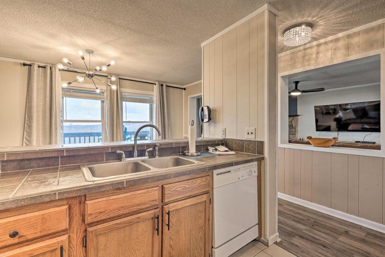 Beech Mountain Resort Condo With Pool Access And Views Eksteriør billede