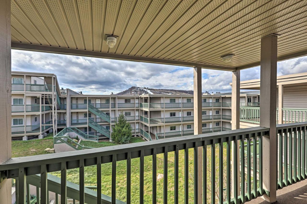 Beech Mountain Resort Condo With Pool Access And Views Eksteriør billede