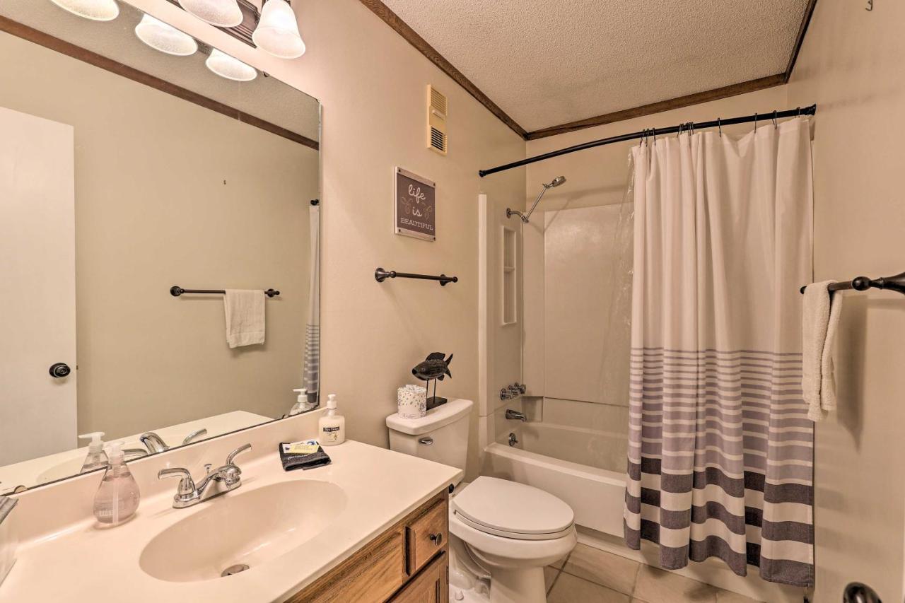 Beech Mountain Resort Condo With Pool Access And Views Eksteriør billede